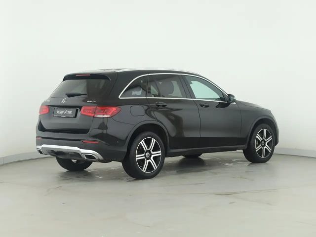 Mercedes-Benz GLC 300 4MATIC GLC 300 e