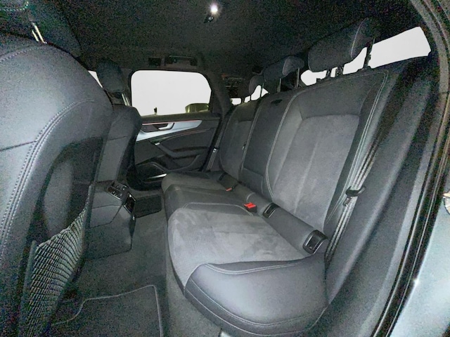 Audi S6 Avant Quattro