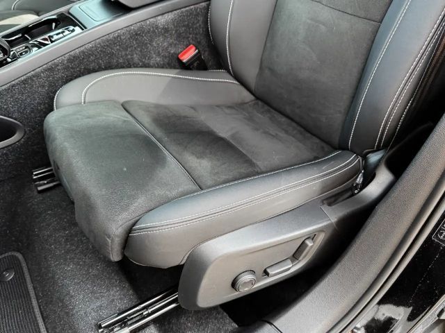 Volvo XC40 Dark Ultimate