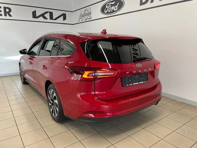 Ford Focus EcoBoost Titanium Wagon