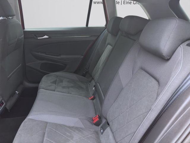 Volkswagen Golf 1.5 TSI Style Variant