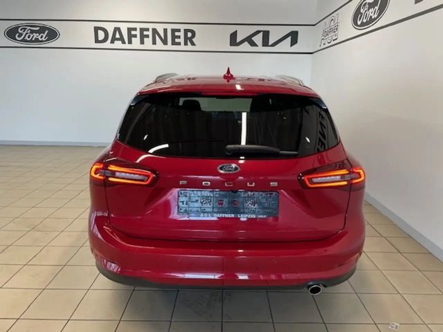 Ford Focus Titanium Wagon