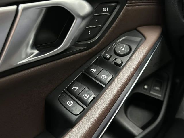 BMW 330 330e M-Sport xDrive