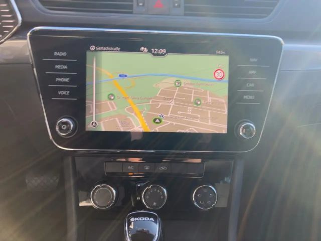 Skoda Superb 1.5 TSI ACT Active Combi