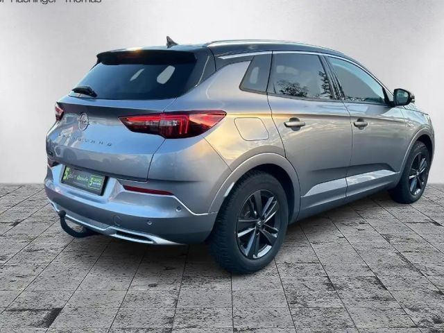 Opel Grandland X 1.2 Turbo Turbo Ultimate