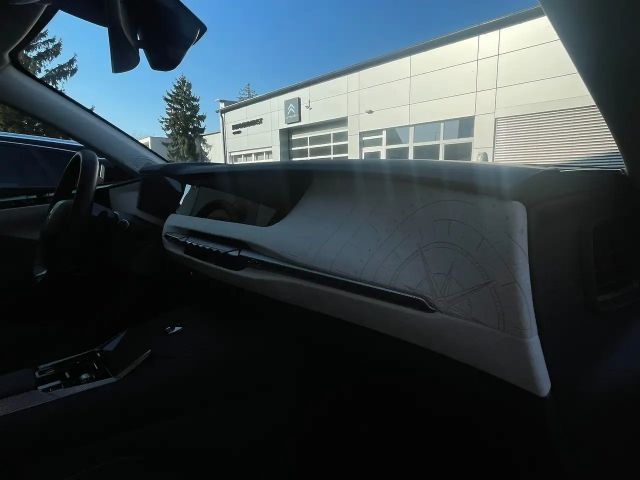 DS N°4 E-Tense Jules Verne