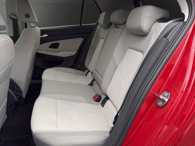 Volkswagen Golf 2.0 TSI DSG Style