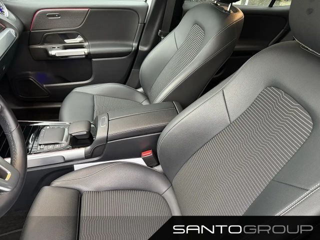 Mercedes-Benz GLB 220 4MATIC GLB 220 d