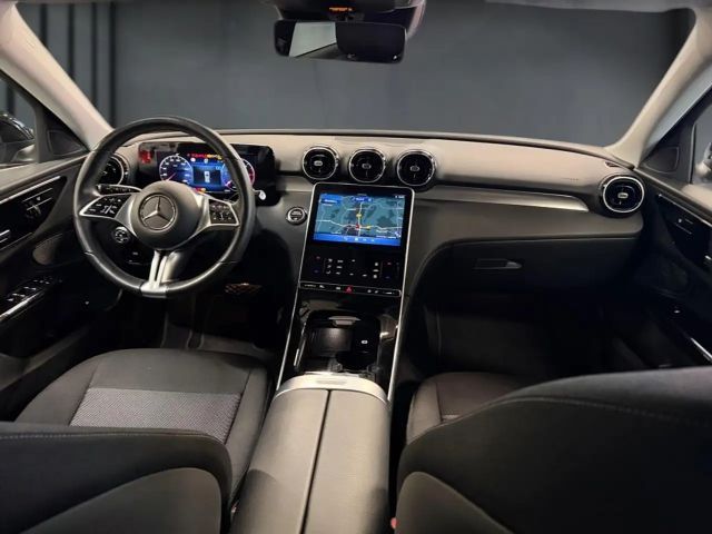 Mercedes-Benz C 200 AVANTGARDE C 200 d Estate