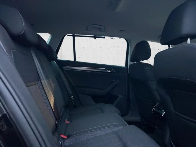 Skoda Superb 1.5 TSI Combi Style Style