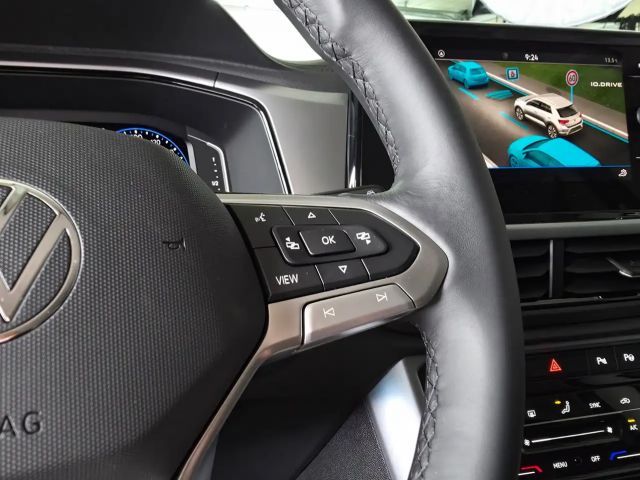 Volkswagen T-Roc Friends TSI