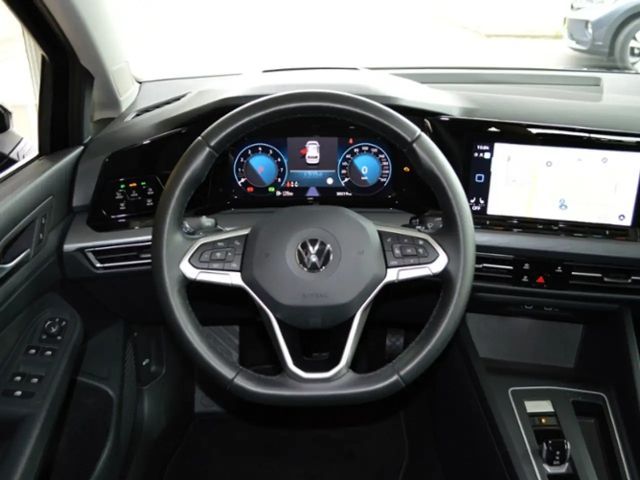 Volkswagen Golf DSG Golf VIII Style