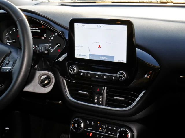 Ford Puma EcoBoost Titanium