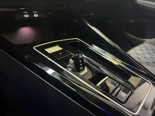 Volkswagen Golf 1.5 TSI DSG