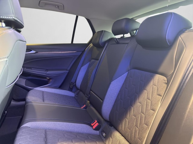 Volkswagen Golf 1.5 eTSI DSG Life