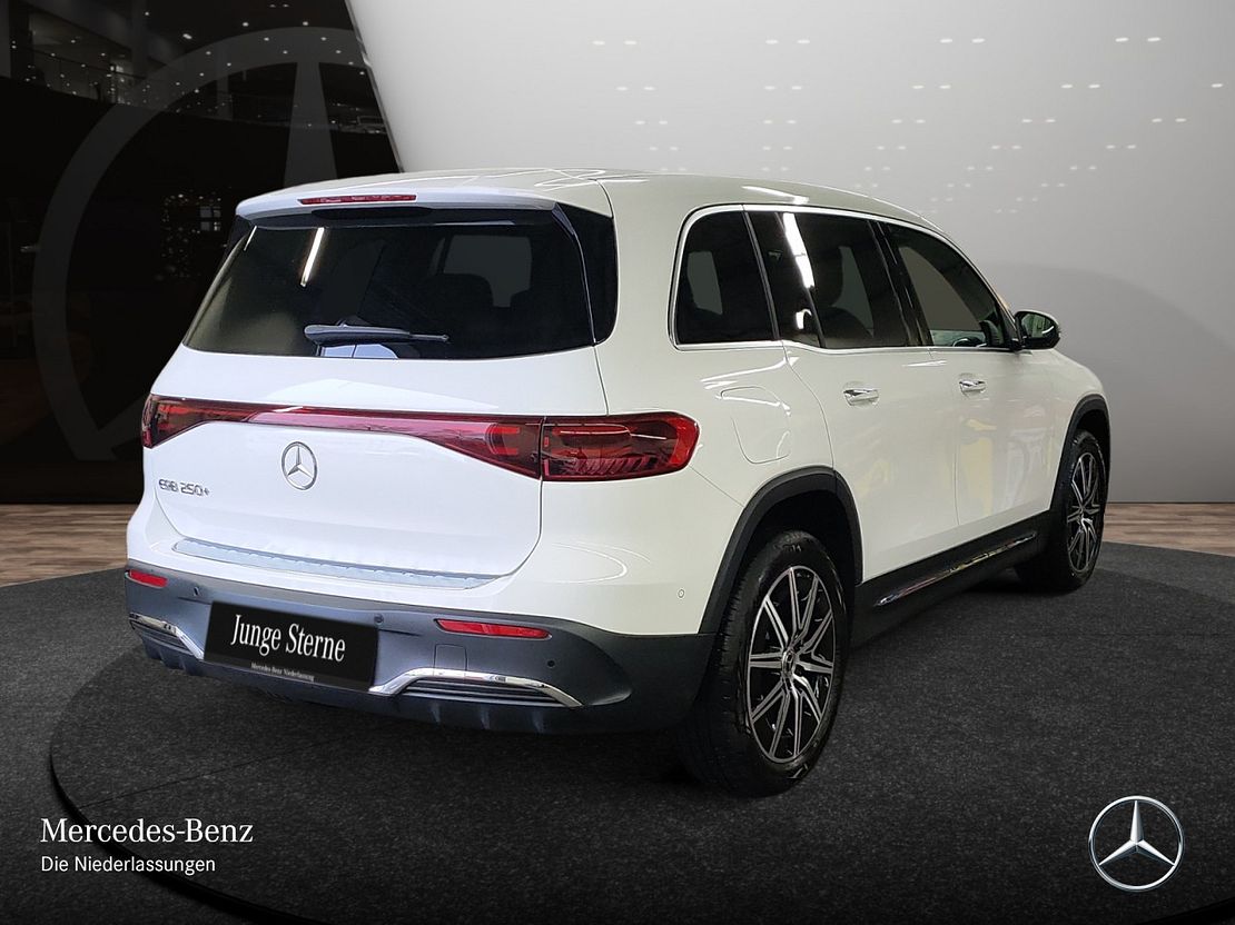 Mercedes-Benz EQB 250