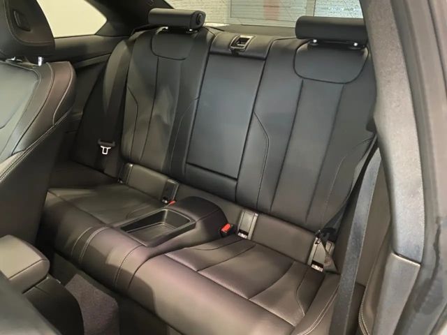 BMW 220 220i Coupé M-Sport