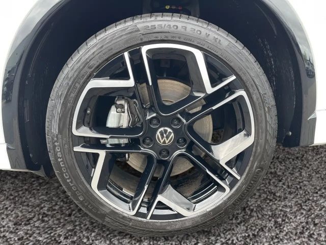 Volkswagen Tiguan 4Motion DSG R-Line