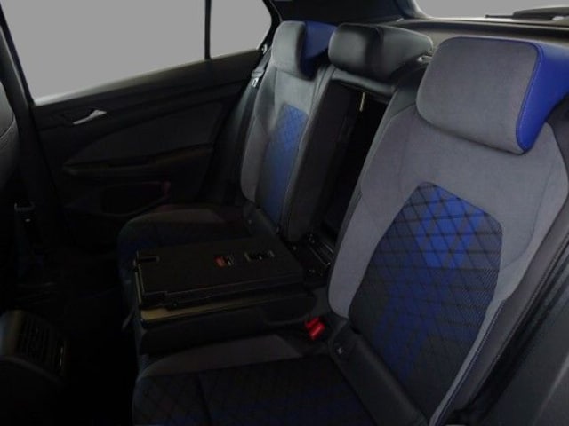 Volkswagen Golf 2.0 TSI