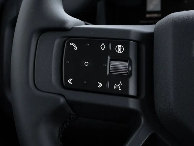 Land Rover Defender 110 D300 Dynamic SE