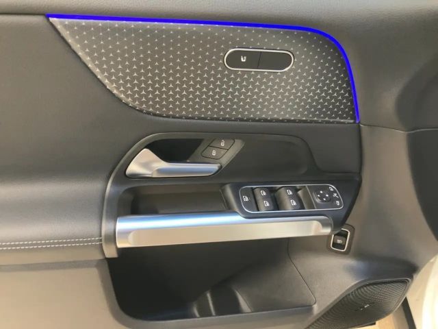 Mercedes-Benz EQB 250