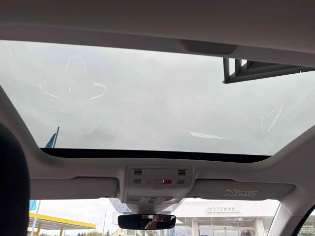 Volkswagen Polo 1.0 TSI DSG Style