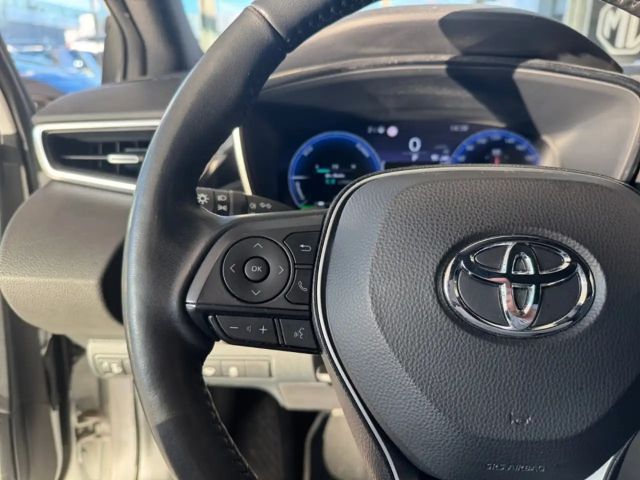 Toyota Corolla Hybride Team D