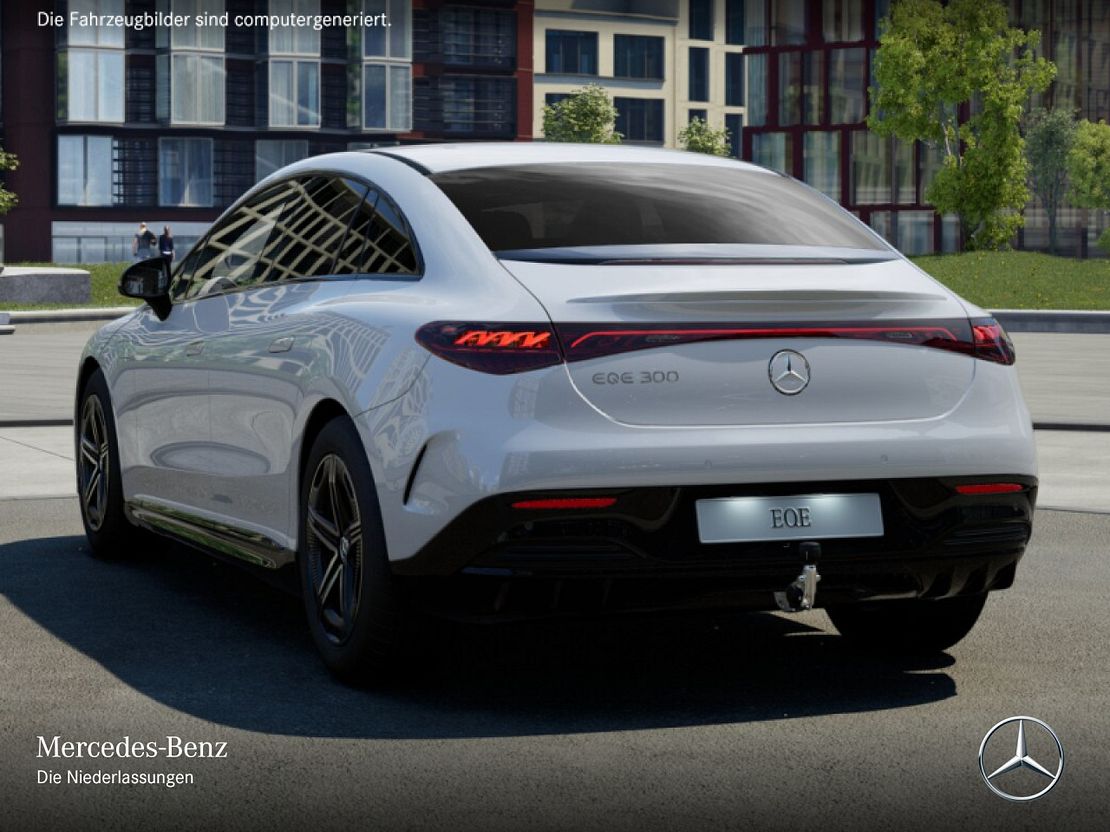 Mercedes-Benz EQE 300 Sedan