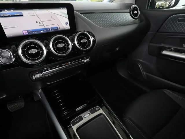 Mercedes-Benz B 200 Progressive