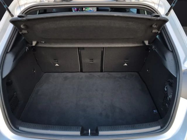 Mercedes-Benz A 200 Progressive