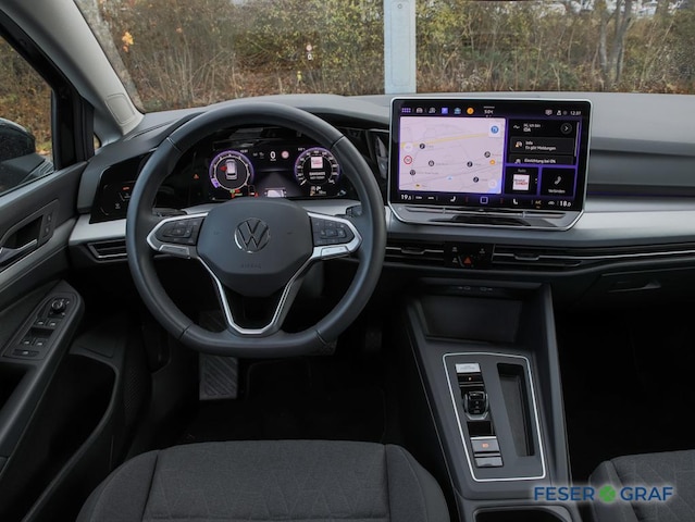 Volkswagen Golf 1.5 eTSI DSG Life Variant