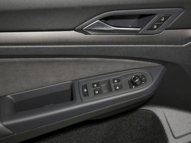 Volkswagen Golf 2.0 TDI DSG R-Line