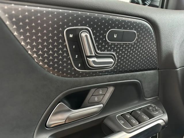 Mercedes-Benz EQB 300 4MATIC AMG Line