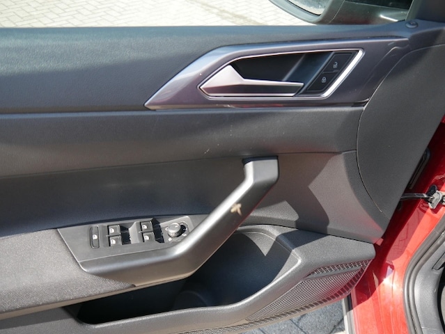 Volkswagen Taigo 1.0 TSI DSG