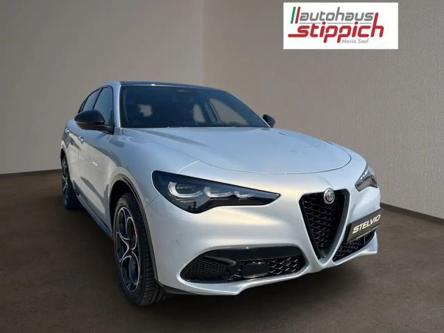 Alfa Romeo Stelvio AT8 Q4 Veloce