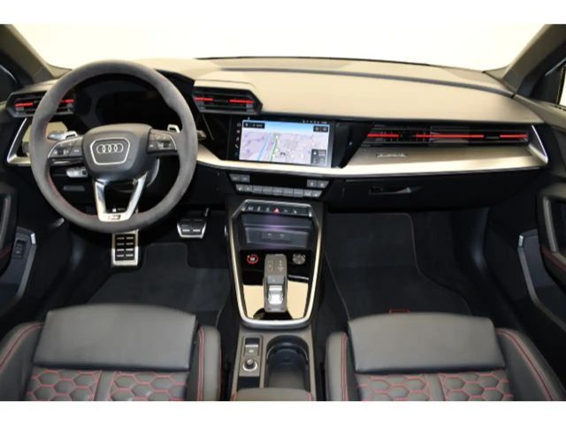Audi RS3 Quattro S-Tronic Sedan