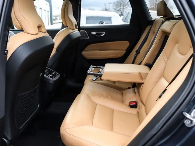 Volvo XC60 AWD Dark Ultra