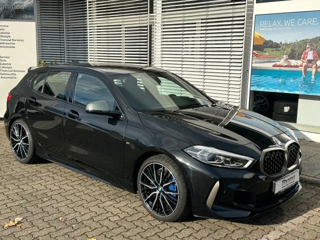 BMW 135 135i Sedan xDrive