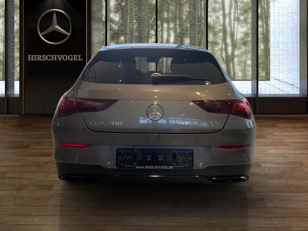 Mercedes-Benz CLA 200 Progressive Shooting Brake