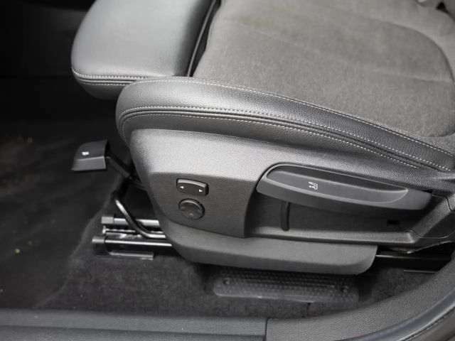 BMW 218 218d Gran Tourer Sport Line