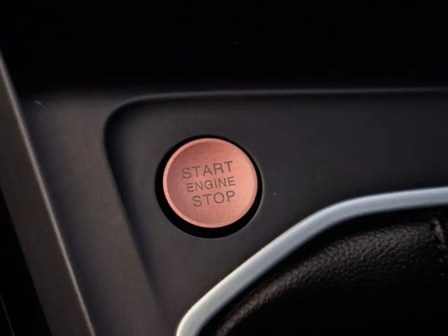 Volkswagen Golf 1.0 TSI Life