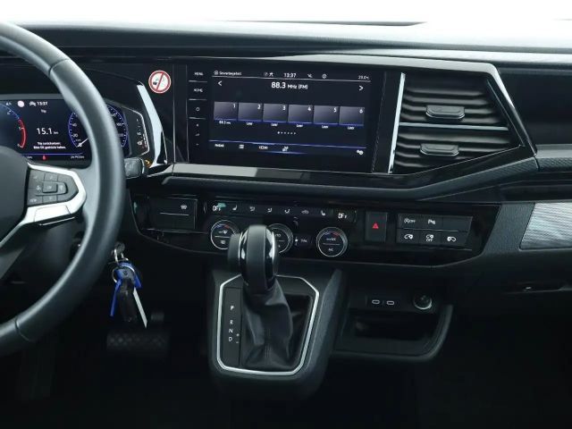 Volkswagen Caravelle Highline T6