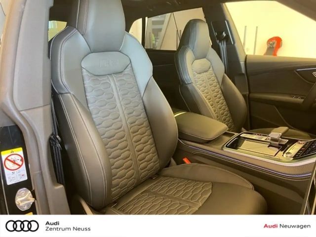 Audi RS Q8 Performance Quattro