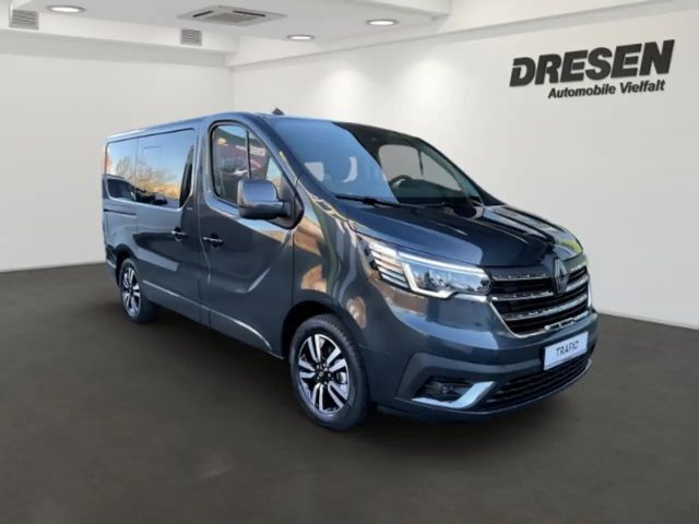 Renault Trafic Blue EDC Spaceclass