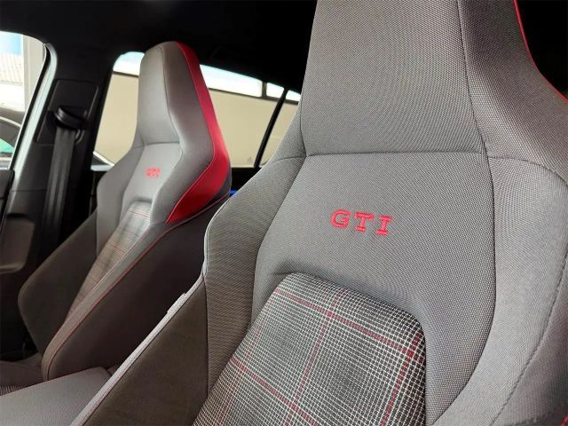 Volkswagen Golf 2.0 TSI GTI Golf VIII