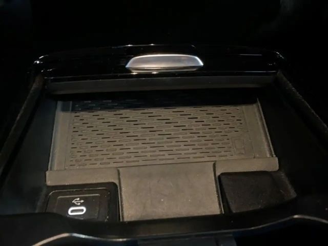 Mercedes-Benz A 200 AMG Line