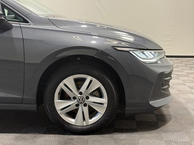 Volkswagen Golf 1.5 TSI Life Variant