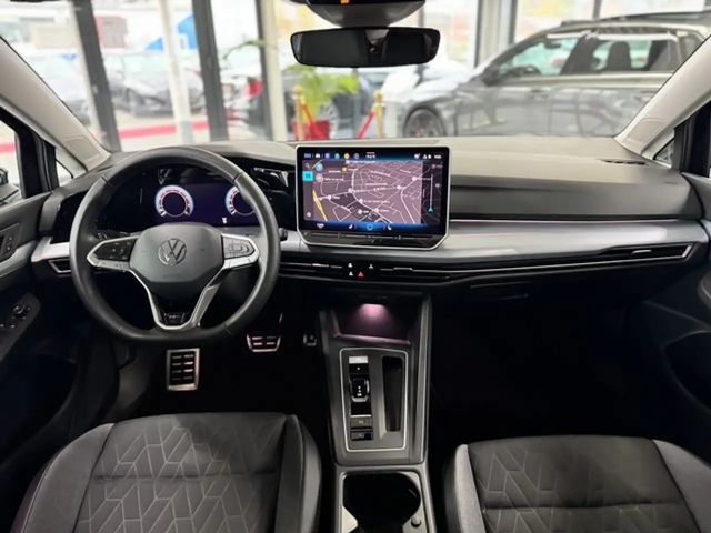 Volkswagen Golf 1.5 eTSI Golf VIII