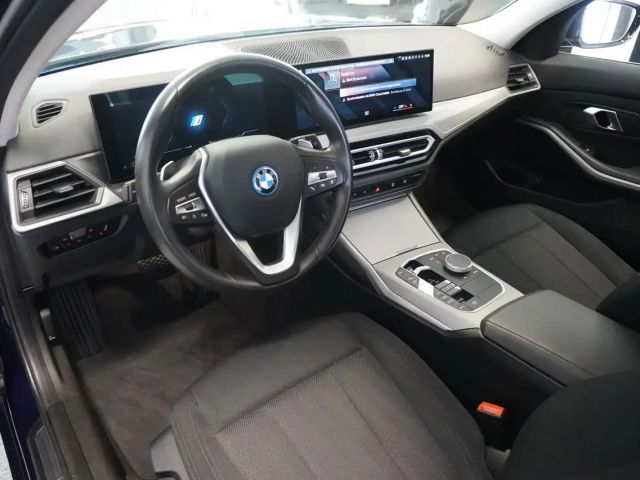 BMW 320 320e Touring