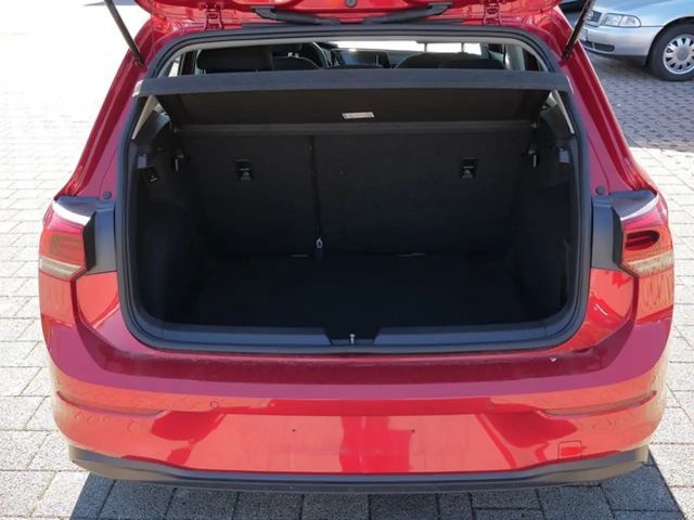 Volkswagen Golf 8 TSI AHK LED Winterpaket